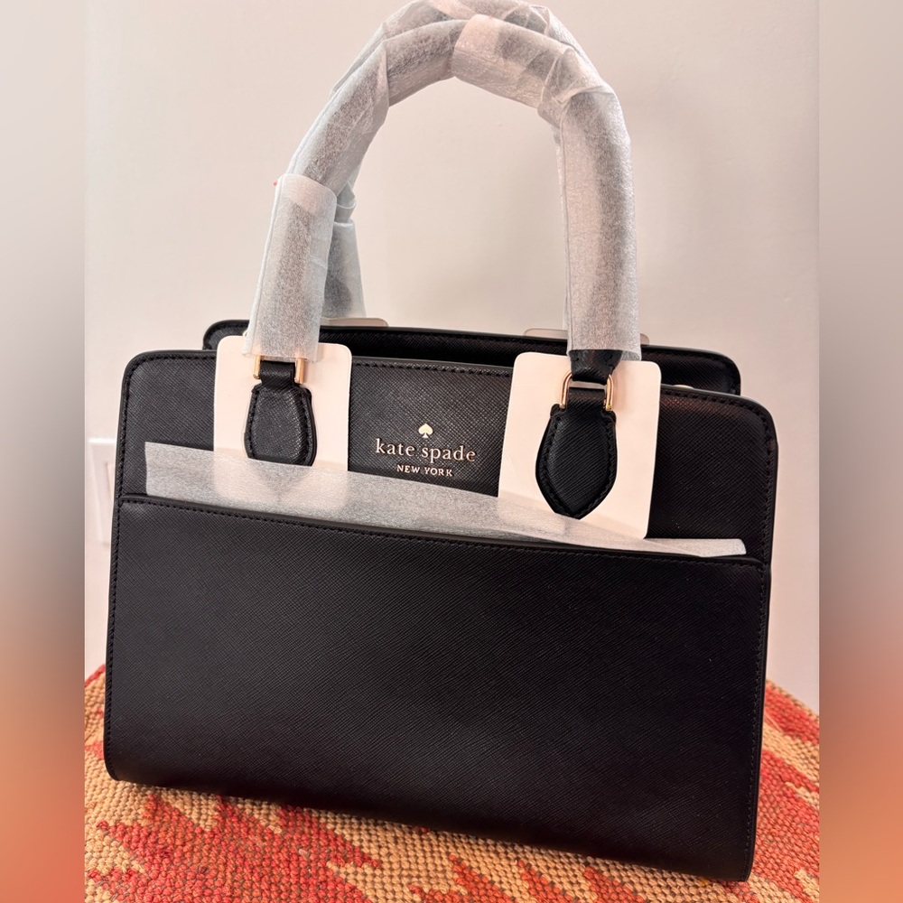 Kate Spade Black Madison Saffiano Leather Medium Crossbody Handbag